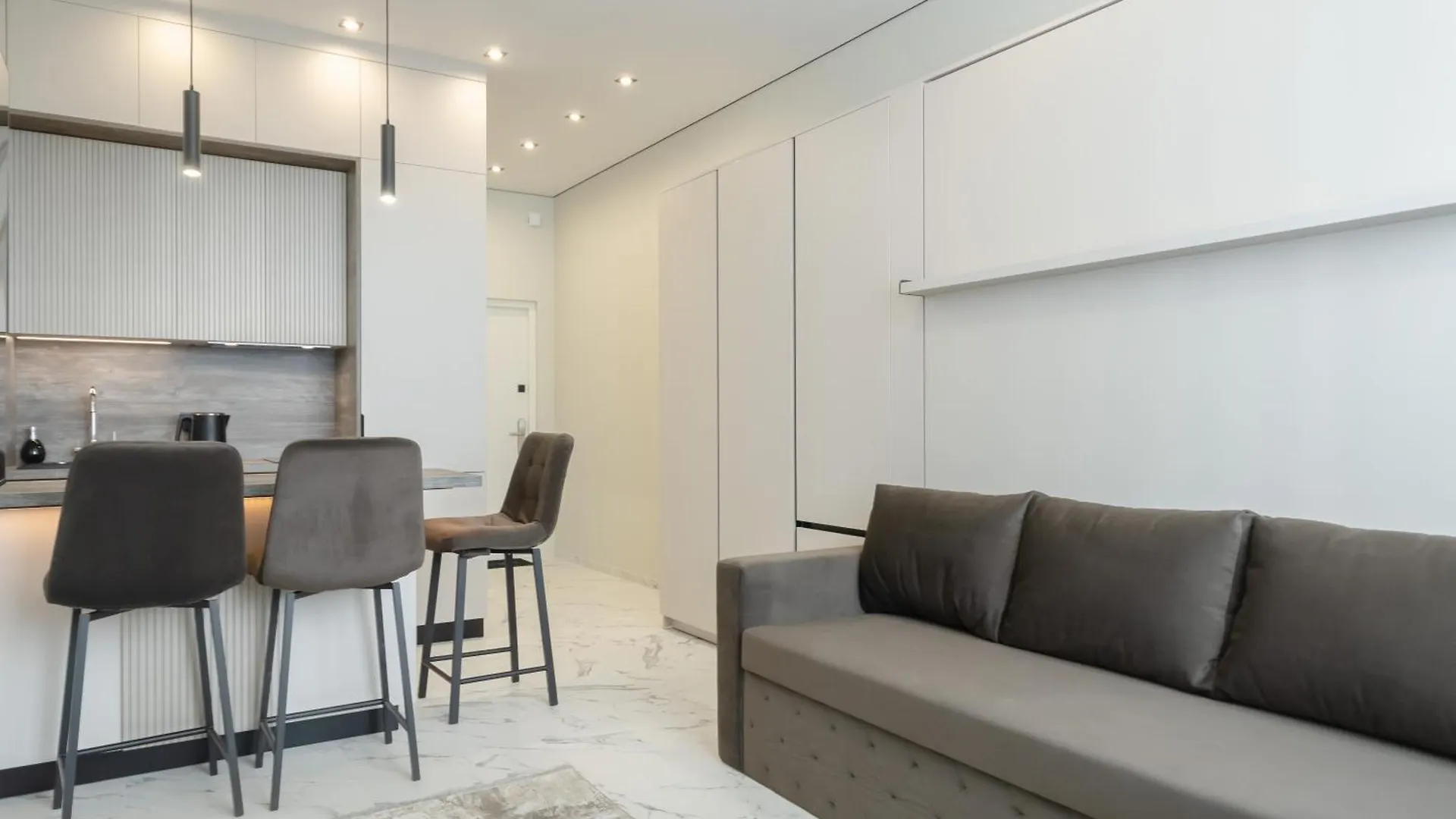 Petrovdom Apartments 68A-68B-305A-305B-280A-280B-265A-265B In Smart Rc Manhattan, Beresteiskyi 11 Киев 0*,  Украина