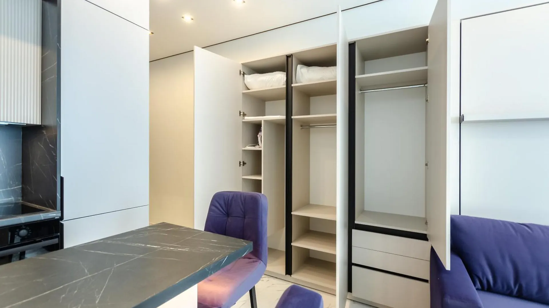 Petrovdom Apartments 68A-68B-305A-305B-280A-280B-265A-265B In Smart Rc Manhattan, Beresteiskyi 11 Киев