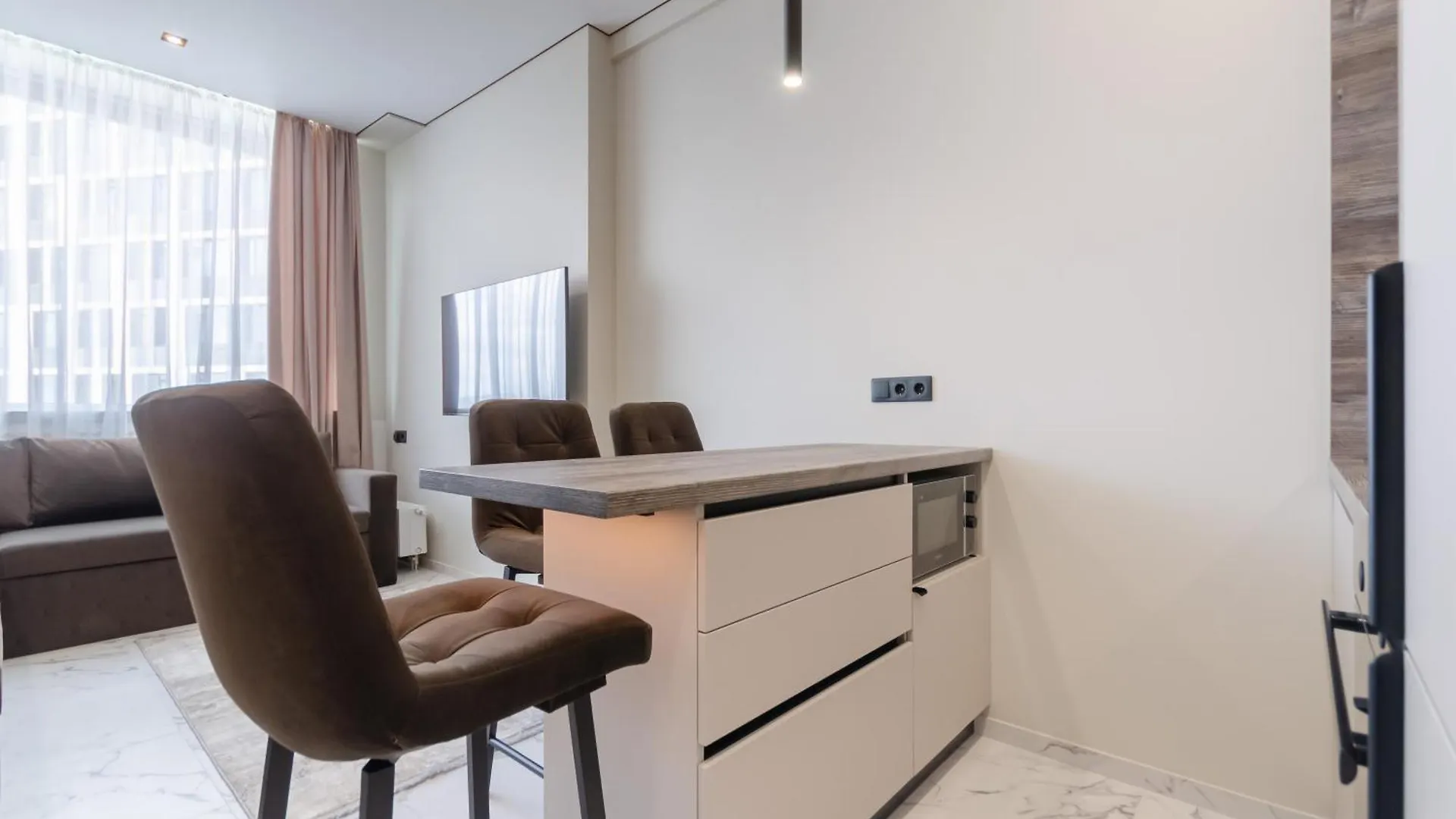 Petrovdom Apartments 68A-68B-305A-305B-280A-280B-265A-265B In Smart Rc Manhattan, Beresteiskyi 11 Kiev