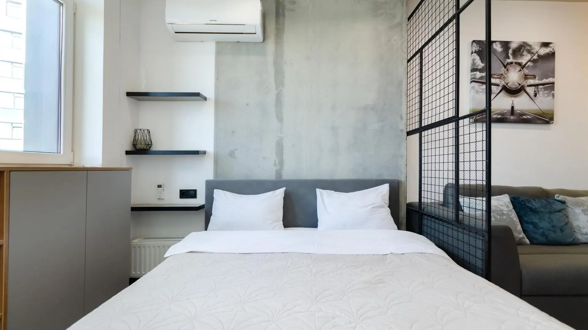 Petrovdom Apartments 68A-68B-305A-305B-280A-280B-265A-265B In Smart Rc Manhattan, Beresteiskyi 11 Kiev