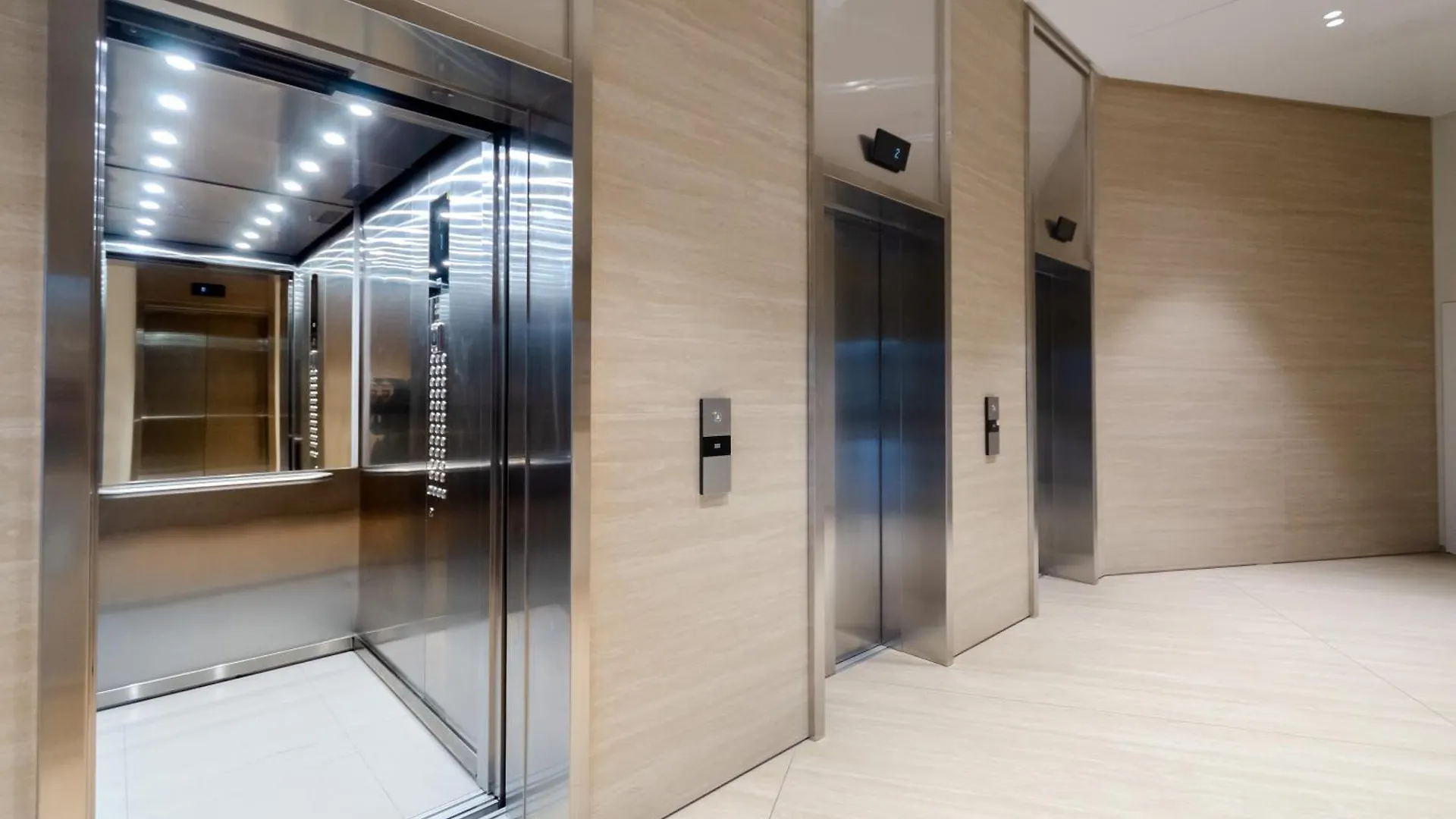 Petrovdom Apartments 68A-68B-305A-305B-280A-280B-265A-265B In Smart Rc Manhattan, Beresteiskyi 11 Kiev Ukraina