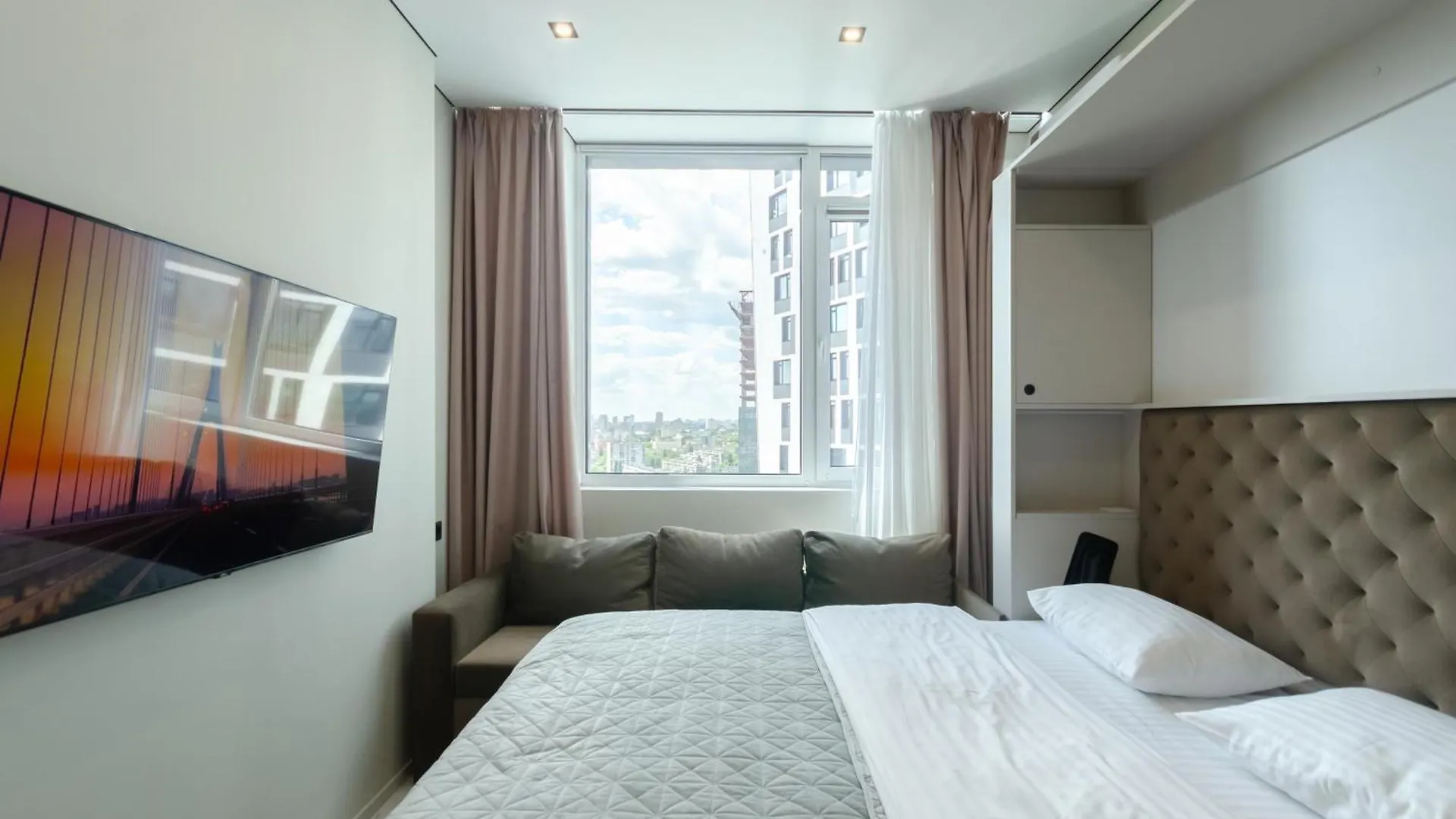 Petrovdom Apartments 68A-68B-305A-305B-280A-280B-265A-265B In Smart Rc Manhattan, Beresteiskyi 11 Kiev 0*,  Ukraina
